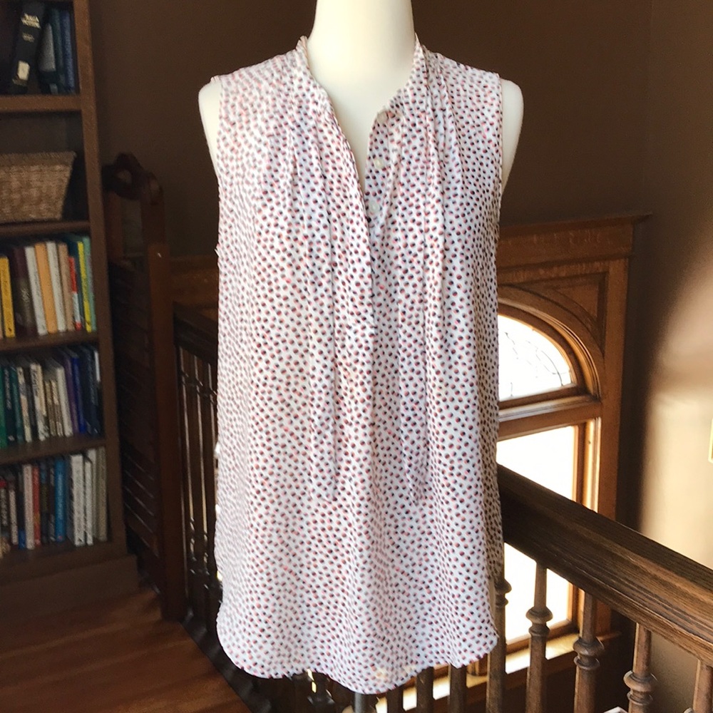 Loft sleeveless blouse